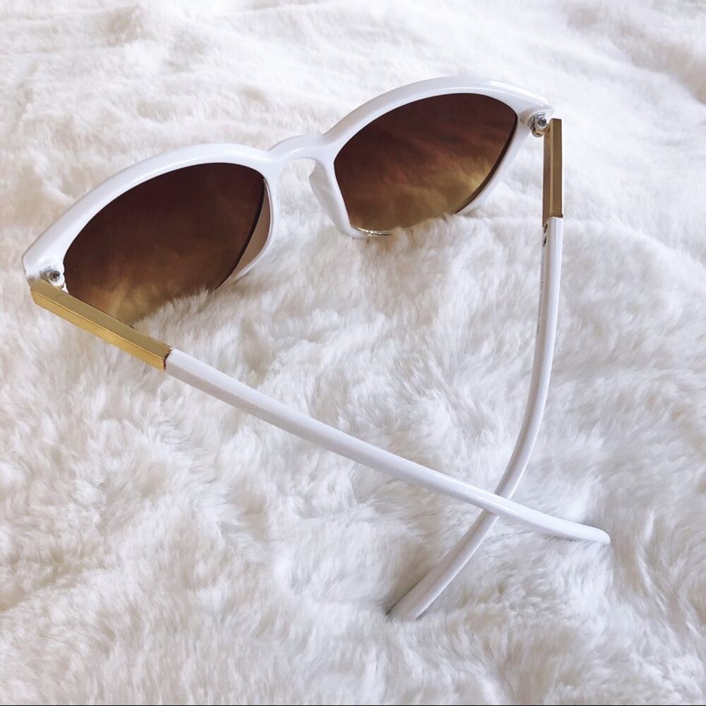 Celia White Cat Eye Full Rim Sunglasses - Picture 6 of 8